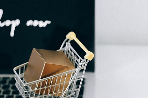 Social media marketing Vs social media commerce