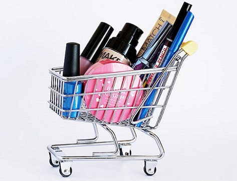 Social media shoppable posts